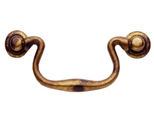 5pz maniglie per mobili snodate mod.03019 in ottone anticato - mm.86x40h. - interfori mm.64 cod:ferx.fer107495