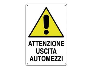 10pz cartello "attenzione uscita automezzi" - cm.50x70h. cod:ferx.fer439053