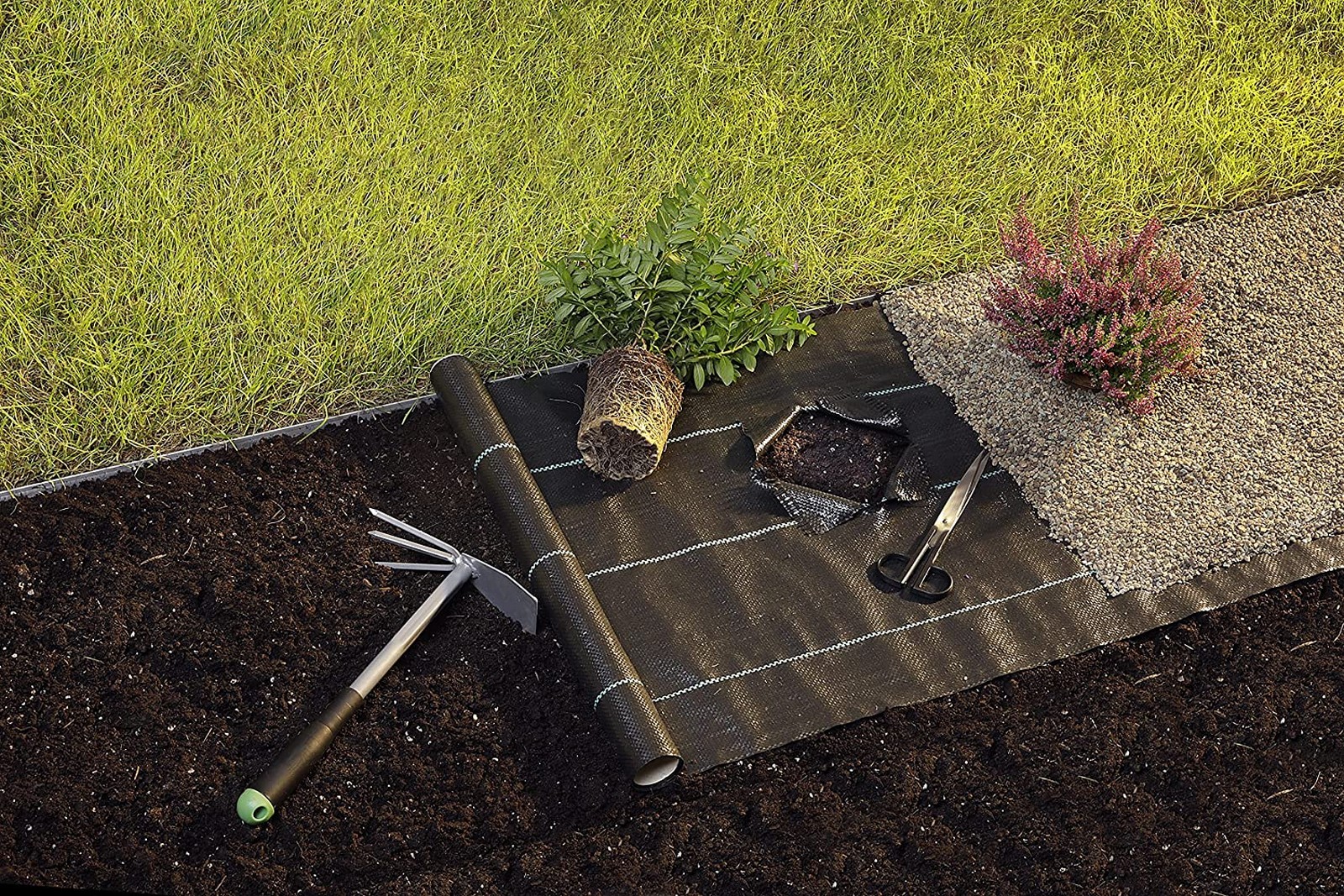telo pacciamatura nero mt 2,1 x 200 =mq 420 anti erbacce per orto, giardino, stabilizzazione uv cod:ferx.telip.11