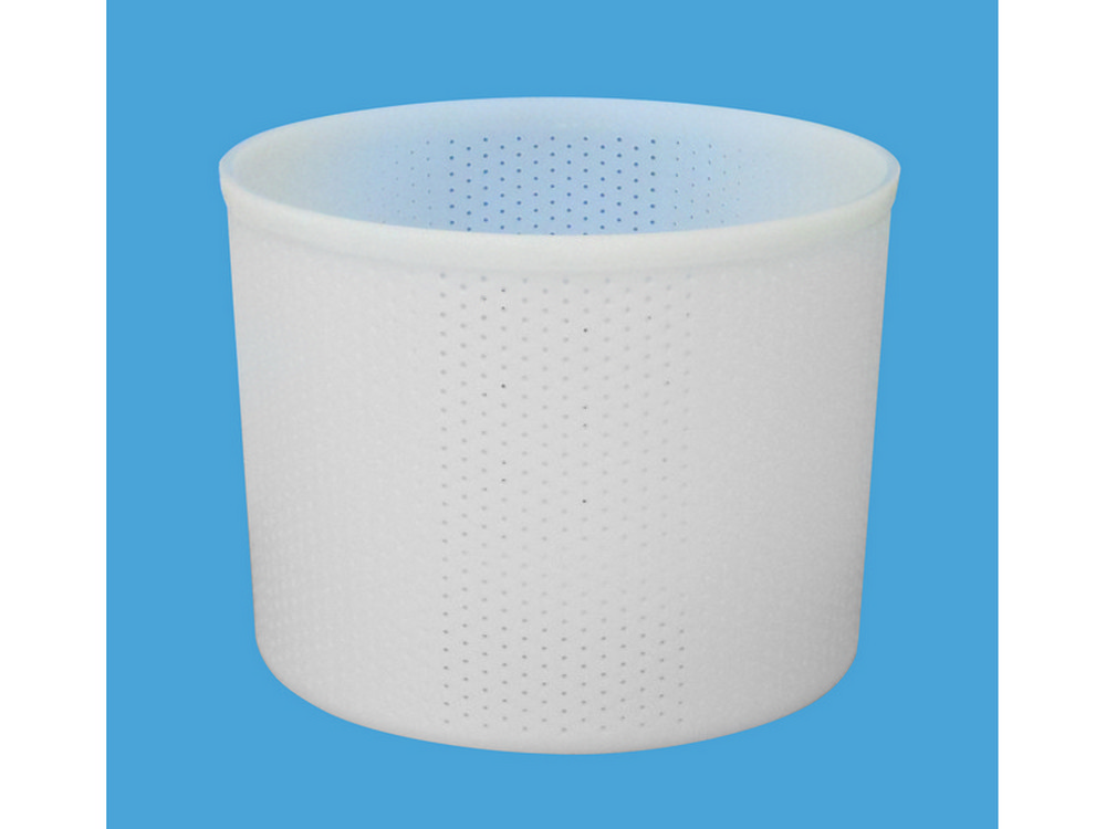 8pz forma per formaggio con piedini ï cm. 18x17,5x15,2 h capacitó gr. 2.200 cod:ferx.vit35730